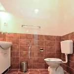 Amazing In With Swimming Pool *